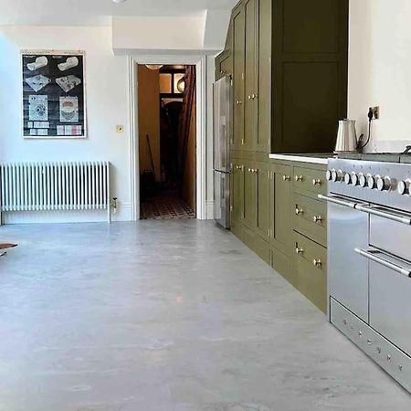 Luxury City Centre Townhouse - Sleeps 6 Chester Exterior foto